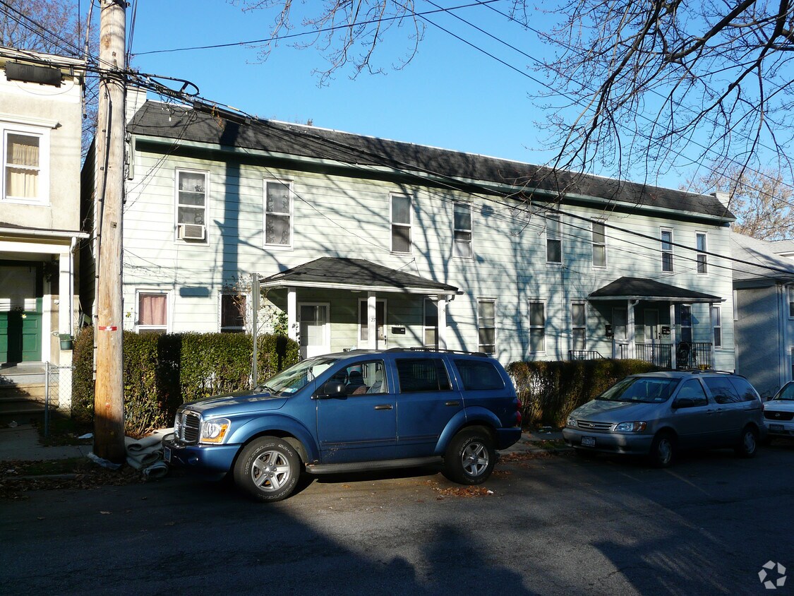 Foto principal - 27-29 N Mortimer Ave