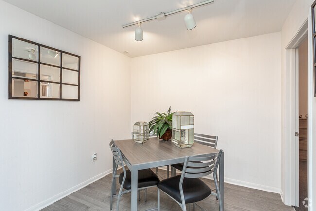 4HAB, 4BA - Comedor - The Madison Apartments
