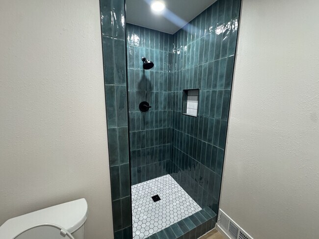 Foto del edificio - 1238 Ridge Rock Ln