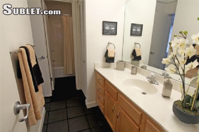 Foto principal - 33 Woodlake Rd