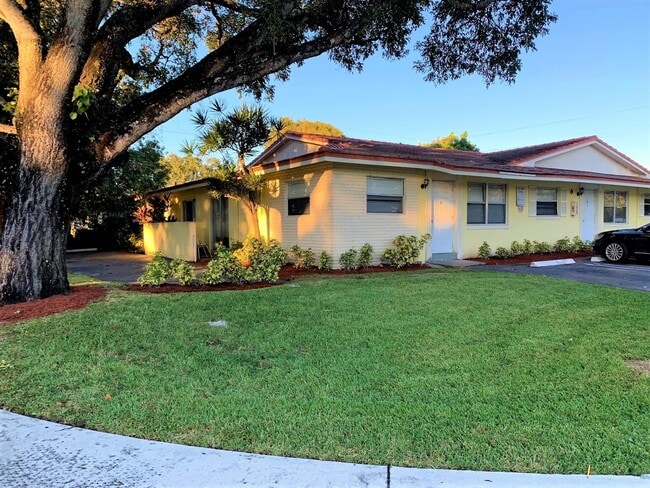 Photo - 7827 NW 39th Ct Apartment