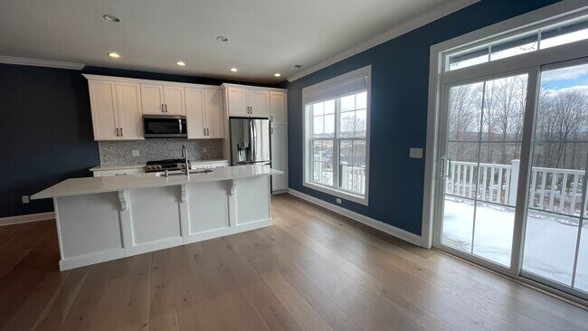 Foto del edificio - 129 Brentwood Cir