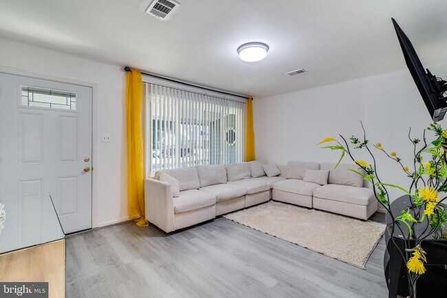 Foto del edificio - 314 Rivermont Dr