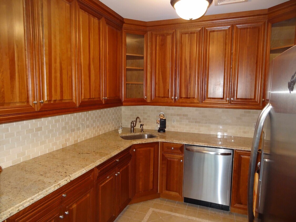 Foto principal - 155 Bay St