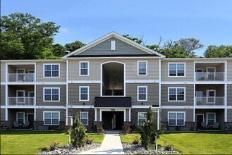 The Reserve At River's Edge Photo