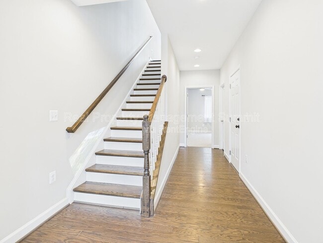 Foto del edificio - 3483 Monterey Dr