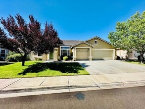 Building Photo - 1631 Caliterra Way