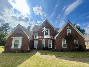 Building Photo - 1585 Wood Farms Dr