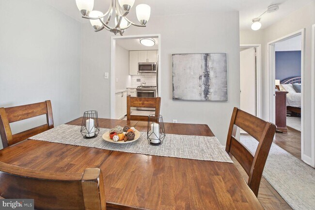Foto del edificio - 2939 Van Ness St NW