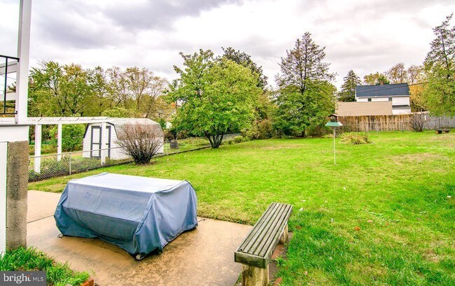 Building Photo - 7007 Linden Ave