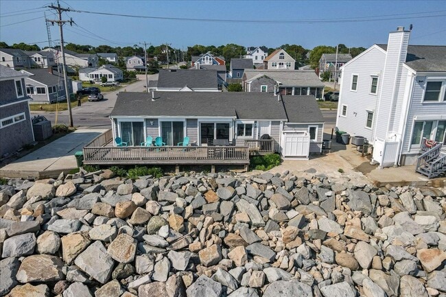 Building Photo - 490 Ocean St
