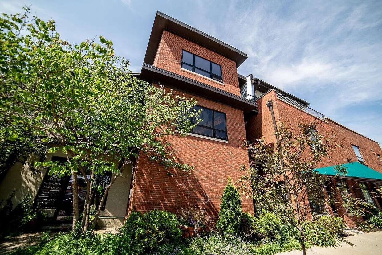 Foto principal - 1607 Simpson St