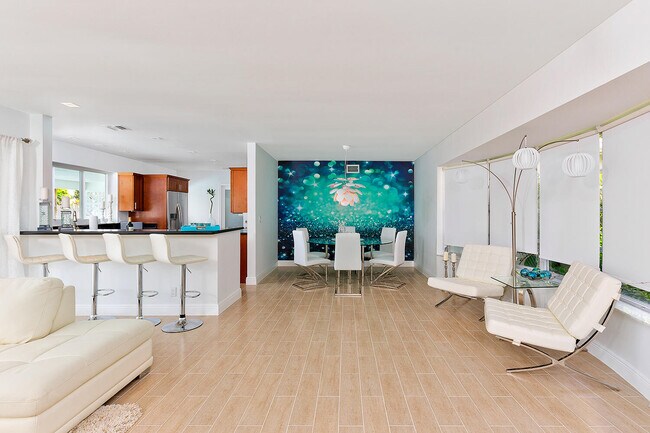 Foto del edificio - 5300 NE 26th Ave