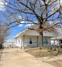 Building Photo - 10 N Birch St