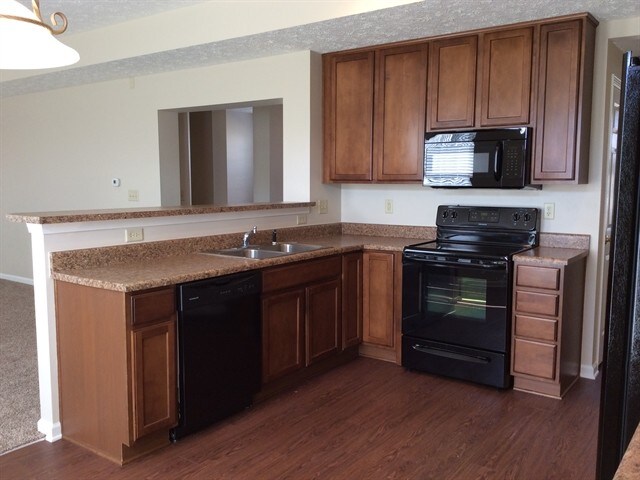 Building Photo - 1413 Softwind Dr
