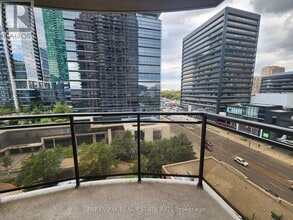 Building Photo - 1006 Sheppard Ave E