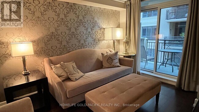 Photo du bâtiment - 650 Sheppard Ave E