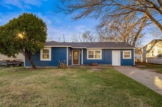 Building Photo - 635 Woodmont Dr