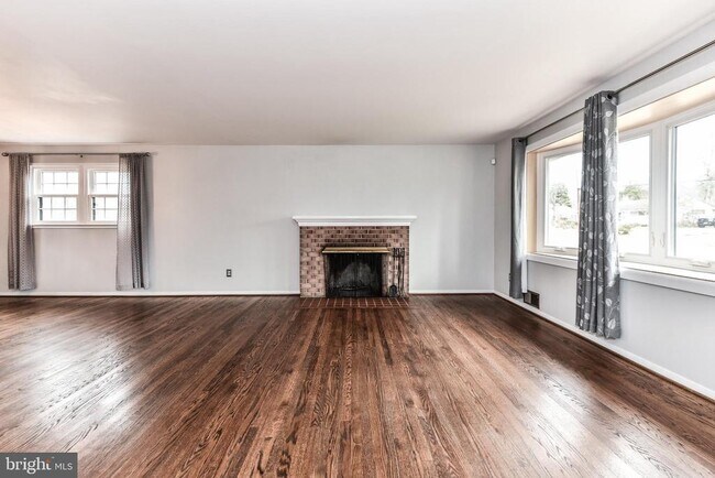 Foto del edificio - 5508 Inverchapel Rd
