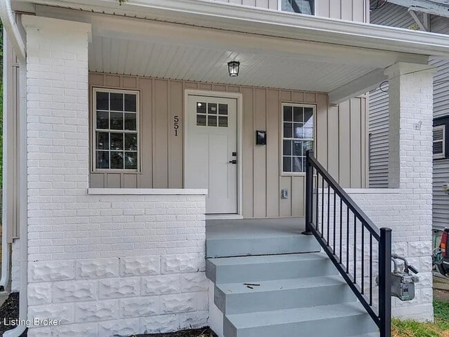 Building Photo - 551 Denmark St