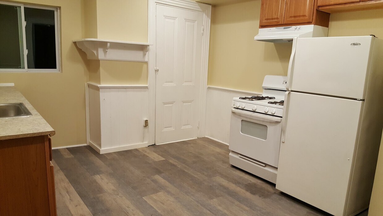 Foto principal - 4801 Sciota St