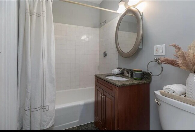 Foto del edificio - 351 Dorchester Ave