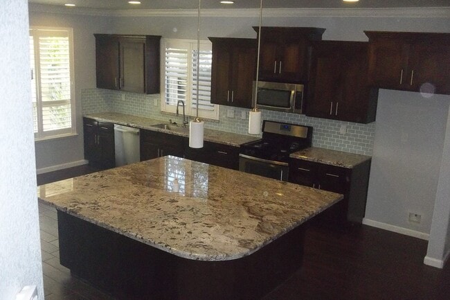 Foto del edificio - Crocker Ranch gated community