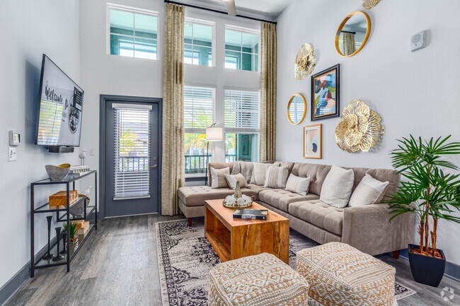 Interior Photo - Addison Farms