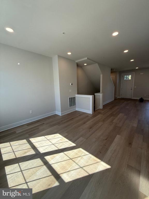 Foto del edificio - 4127 Ridgeview Ave