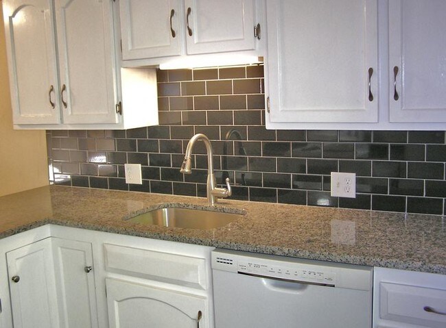 Foto del edificio - 9 Shoreham Ct