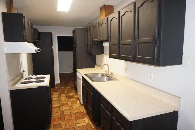Foto del edificio - 3316 81st St