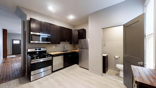 Foto del edificio - 1242 E Mound St