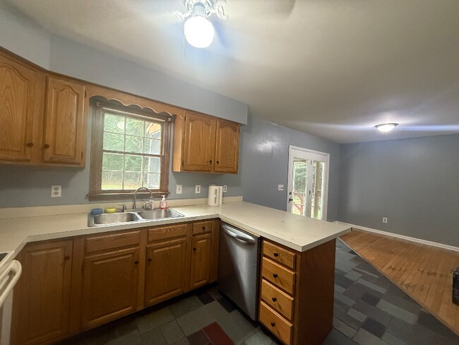Foto del edificio - 6050 Hounds Bay Cir