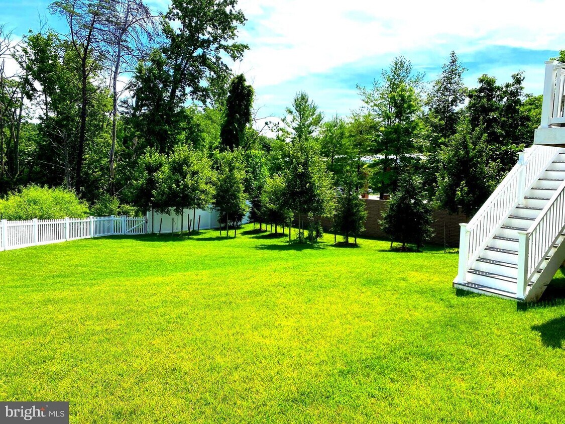 Primary Photo - 3019 Fox Chapel Ct