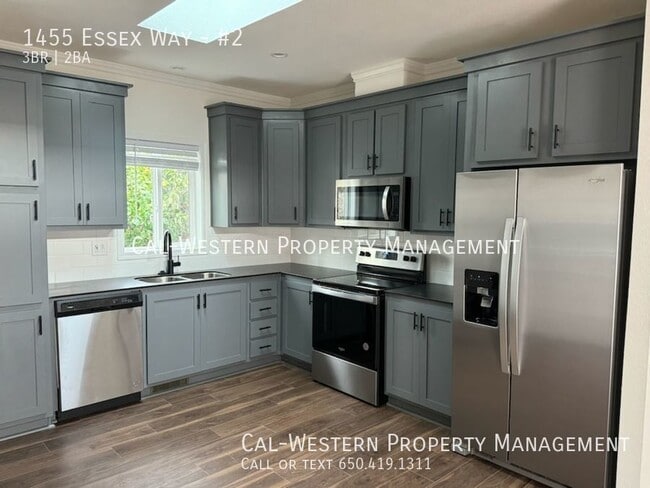 Building Photo - Beautiful Newly Constructed ADU, Great Loc...