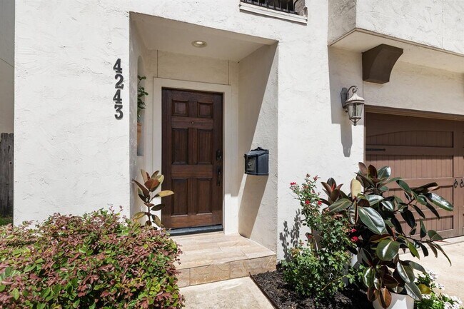 Foto del edificio - 4243 Gibson St