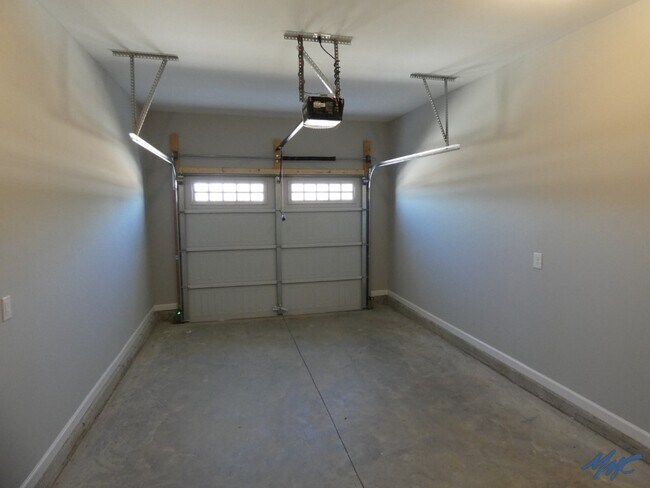 Foto del edificio - 5707 Dockside Dr