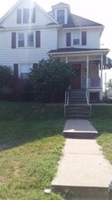 Building Photo - 1418 12th Ave