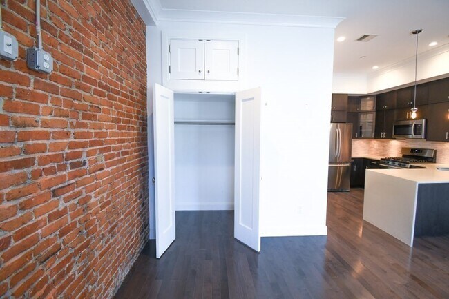 Foto del edificio - 134 Warren St