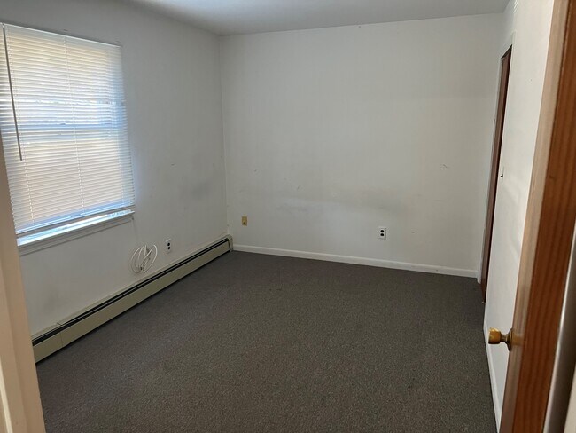 BedRoom - 18 King St