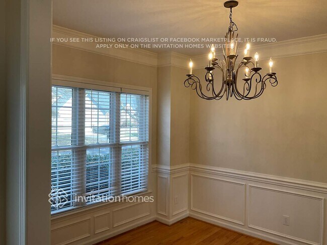 Foto del edificio - 406 Pembroke Ln