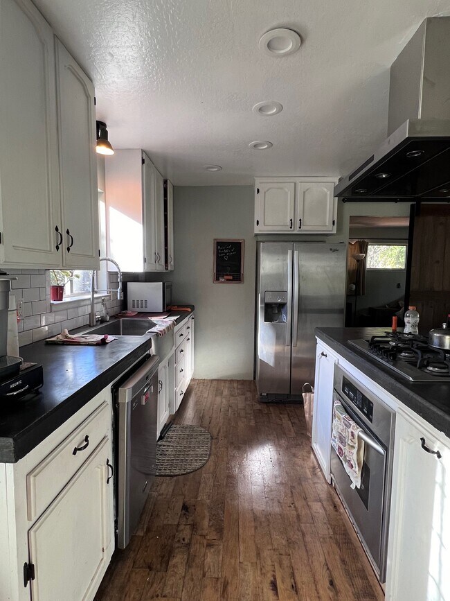 11599 Upper Pine Hill Dr, Grass Valley, CA 95945 House Rental in