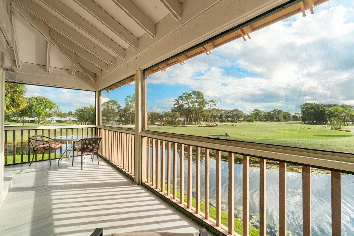 Foto principal - 655 Brackenwood Cove