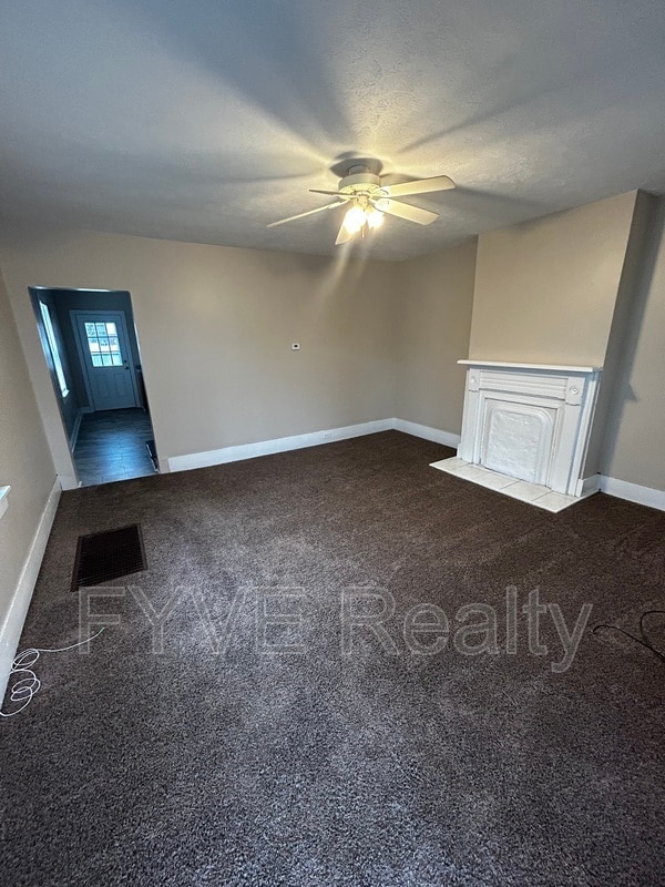 Primary Photo - 795 Addison St