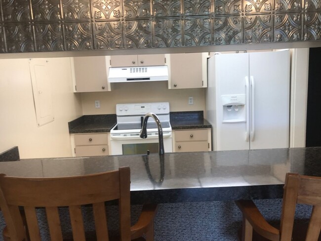Building Photo - 1 Bedroom 1 Bath unit in Grenelefe