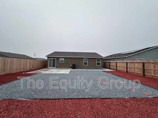 Foto del edificio - 1167 Billingsley St