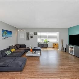 Foto principal - 1900 68th St N