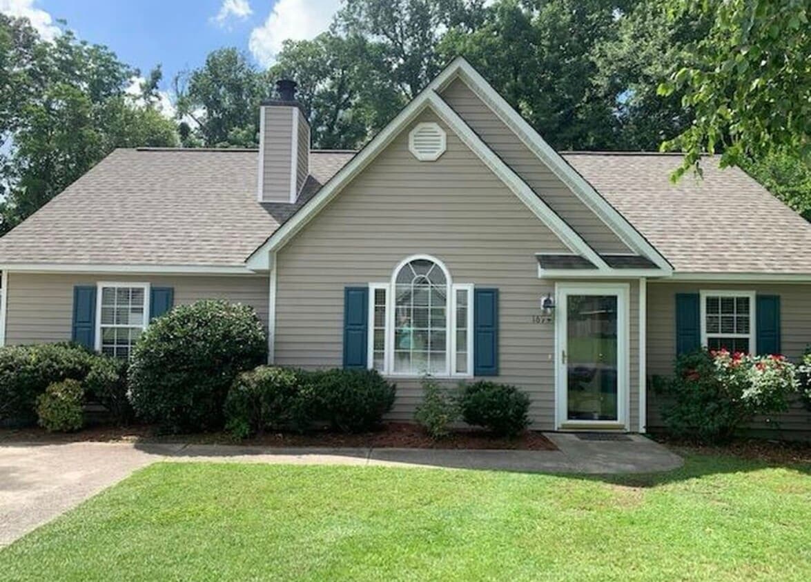 Photo - 1679 Scarborough Rd (Greenville, NC)