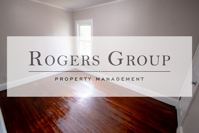 Foto del edificio - #391*** - Turner Ave Duplex