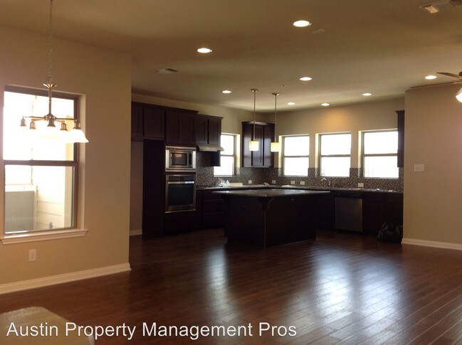 Building Photo - 2024 Simond Ave